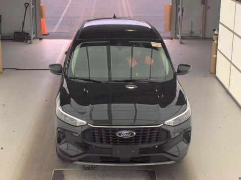 Used 2024 Ford Escape Active FWD image 2