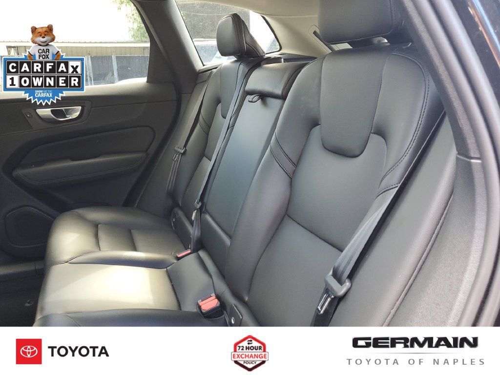 Used 2024 Volvo XC60 B5 Core w/ Protection Package Premier AWD/4WD image 20
