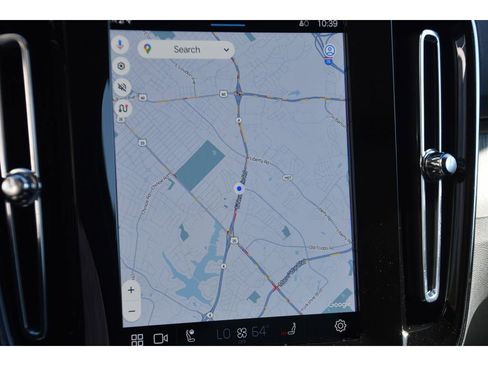 Certified 2025 Volvo XC40 B5 Ultra w/ Protection Package Premier image 22