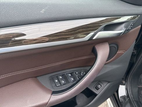 Used 2020 BMW X1 xDrive28i w/ Convenience Package image 8