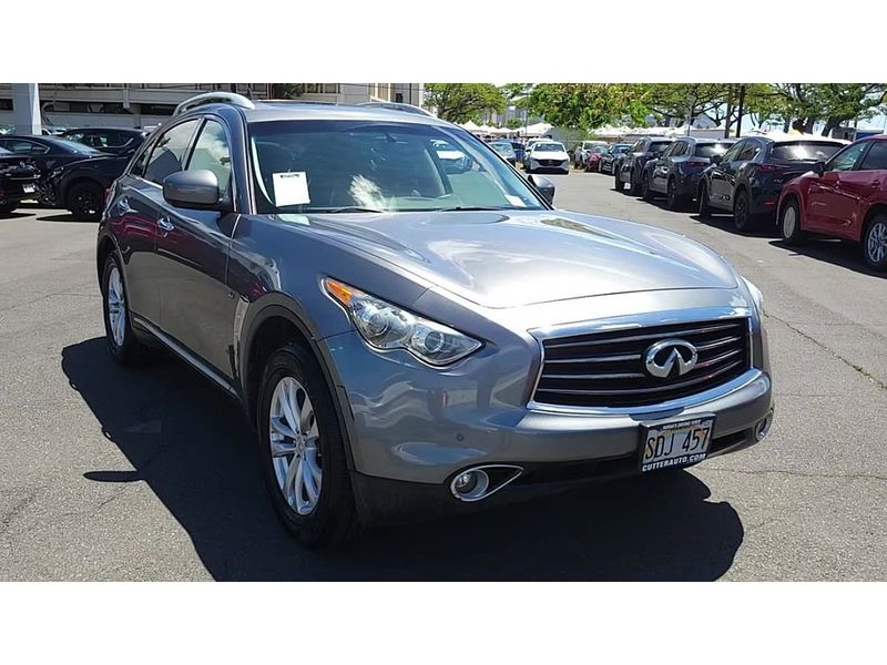 Used 2014 INFINITI QX70 AWD w/ Premium Package image 1
