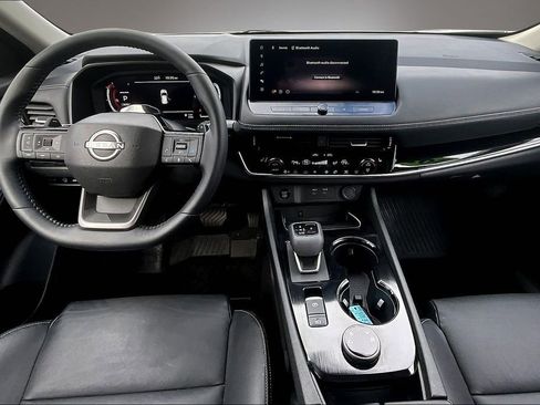 Certified 2025 Nissan Rogue SL w/ Tech Package AWD/4WD image 7