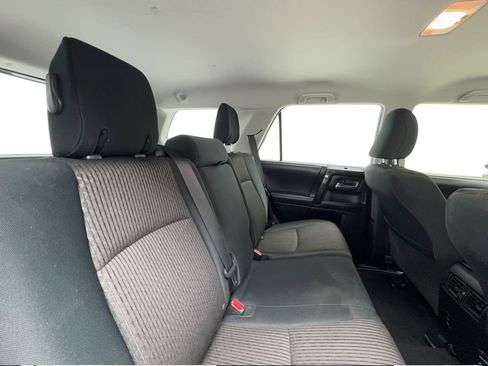 Used 2019 Toyota 4Runner TRD Off-Road AWD/4WD image 25