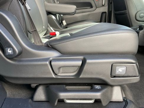 Certified 2025 Honda Odyssey EX-L image 35