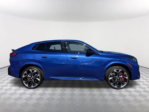 New 2026 BMW X2 xDrive28i w/ Technology Package AWD/4WD image 3