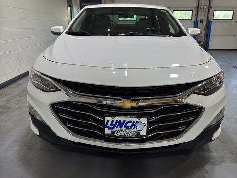 Used 2024 Chevrolet Malibu LT FWD image 8