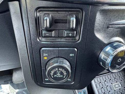 Used 2024 Ford F150 Lariat w/ Equipment Group 502A High AWD/4WD image 29