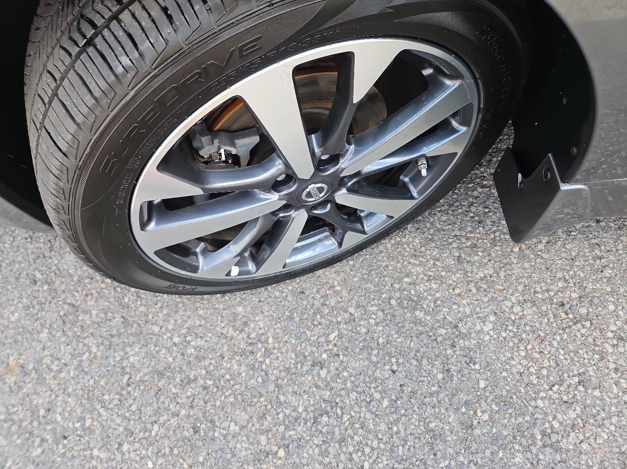 Used 2017 Nissan Altima 2.5 SR FWD image 10