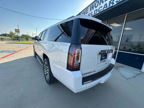 Used 2017 GMC Yukon XL Denali w/ Open Road Package AWD/4WD image 3
