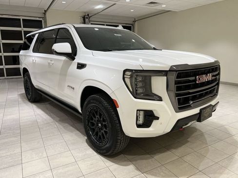 Used 2023 GMC Yukon XL AT4 AWD/4WD image 7