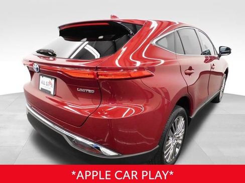 Used 2024 Toyota Venza Limited image 12