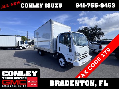 Used 2020 Isuzu NPR image 1