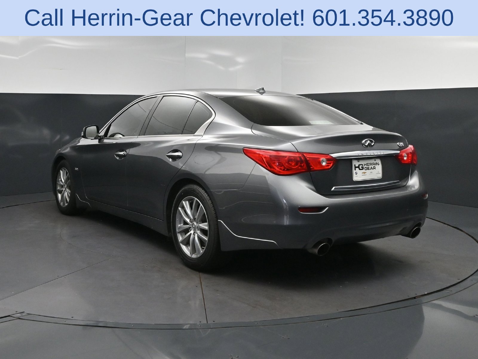 Used 2017 INFINITI Q50 3.0t Premium w/ 3.0T Premium Plus Package RWD image 5