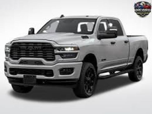 Used 2026 RAM 2500 Laramie AWD/4WD image 30