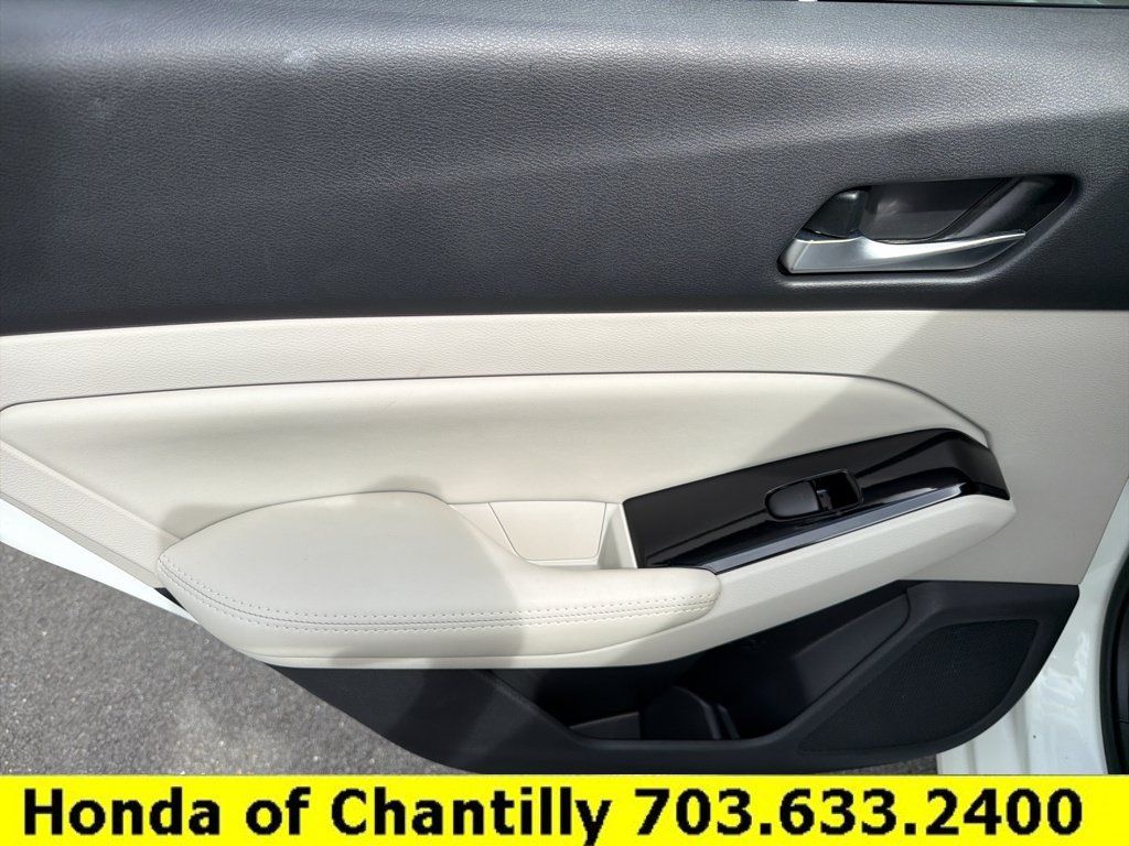 Used 2021 Nissan Altima 2.5 SV AWD/4WD image 24