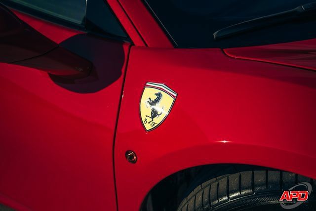 Used 2018 Ferrari 488 GTB RWD image 32