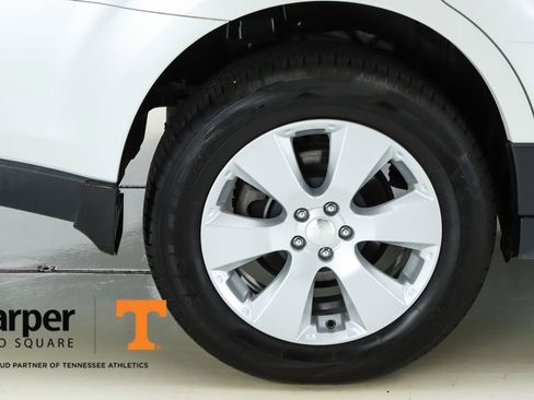 Used 2011 Subaru Outback 2.5i Premium image 13