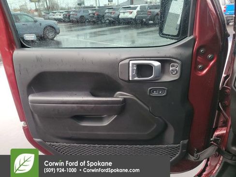 Used 2021 Jeep Wrangler Unlimited Rubicon AWD/4WD image 20