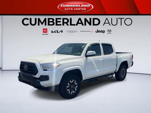 Used 2023 Toyota Tacoma SR image 4