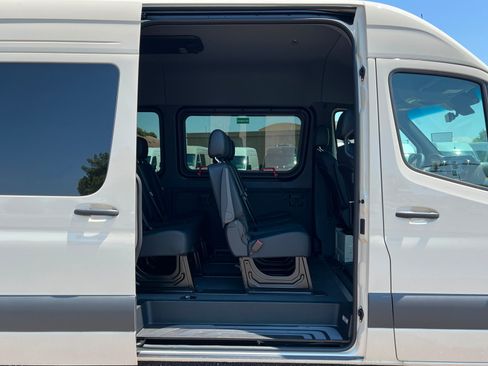 New 2026 Mercedes-Benz Sprinter 2500 image 19