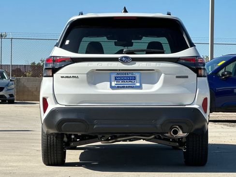 New 2026 Subaru Forester Touring AWD/4WD image 4