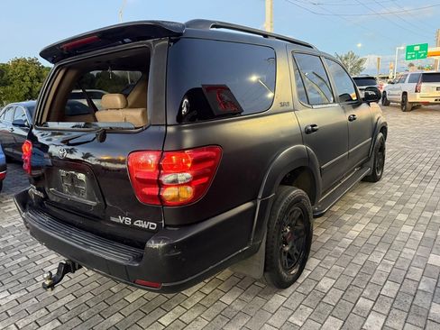 Used 2003 Toyota Sequoia SR5 image 8