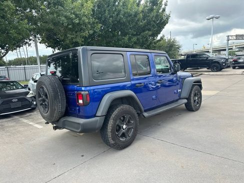 Used 2018 Jeep Wrangler Unlimited Sport S AWD/4WD image 5