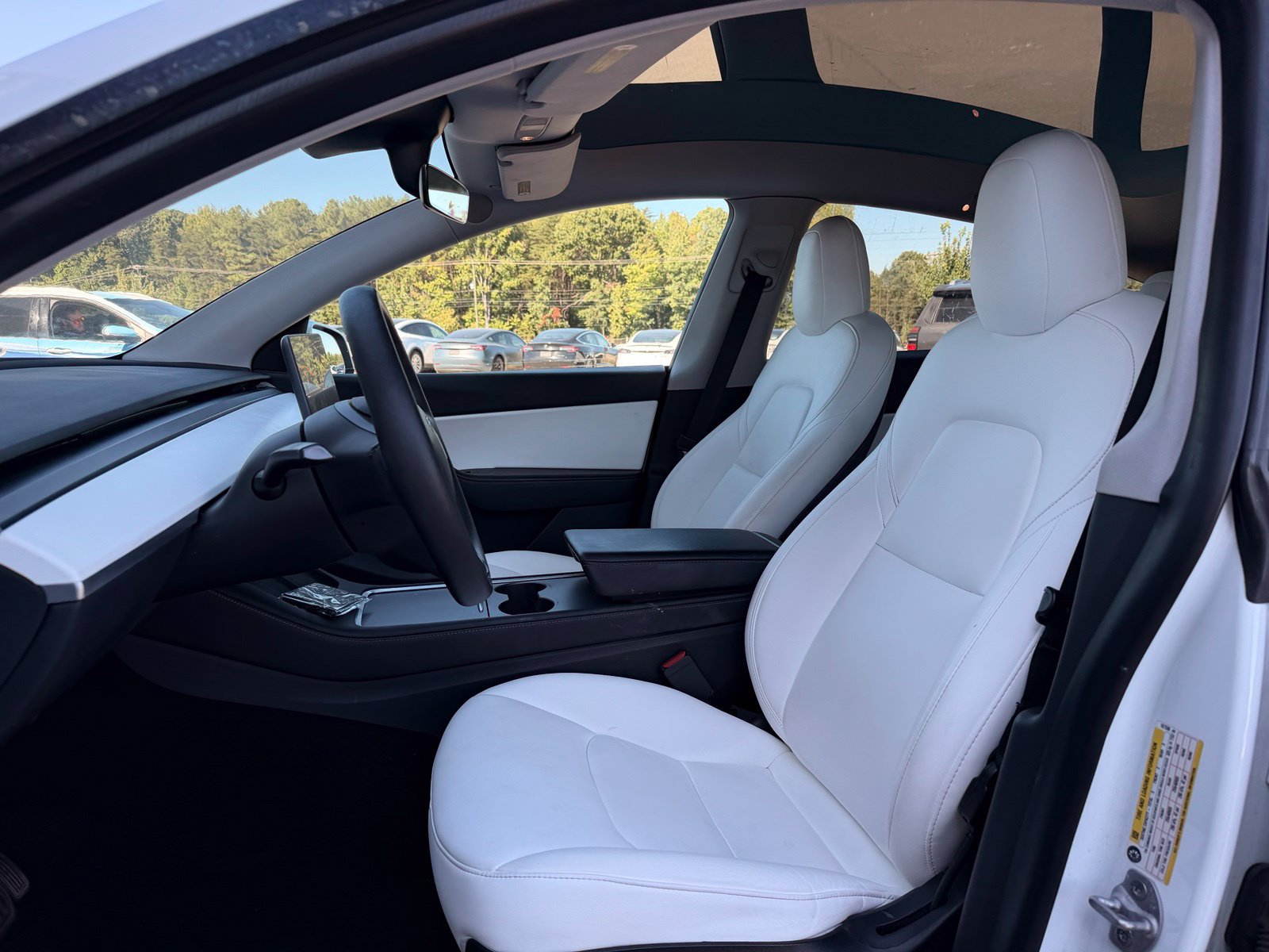 Used 2021 Tesla Model Y Long Range AWD/4WD image 13