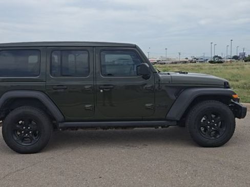 Used 2021 Jeep Wrangler Unlimited Sport AWD/4WD image 6