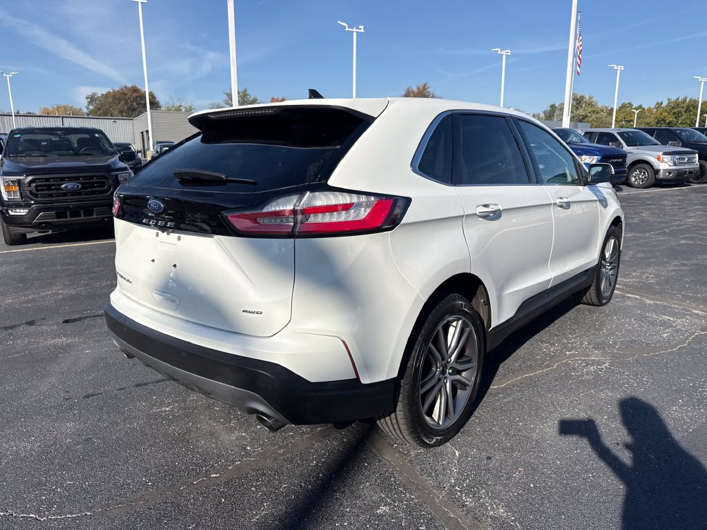 Used 2024 Ford Edge Titanium w/ Equipment Group 301A AWD/4WD image 7