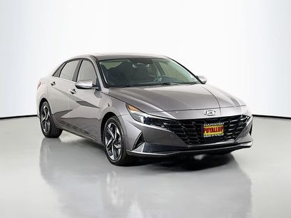 Used 2023 Hyundai Elantra Limited