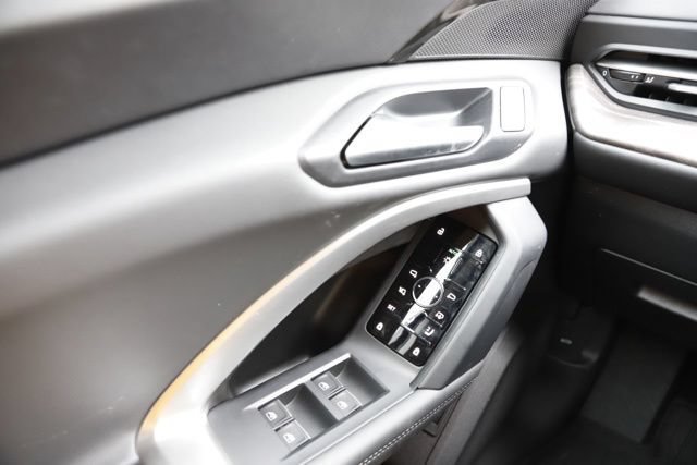 Used 2025 Audi Q5 Premium w/ Convenience Package AWD/4WD image 23