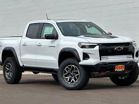 New 2026 Chevrolet Colorado ZR2 w/ Technology Package image 2