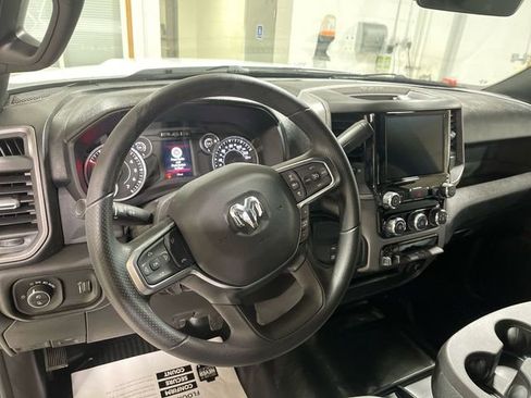 New 2026 RAM 2500 Tradesman w/ Chrome Appearance Group AWD/4WD image 14