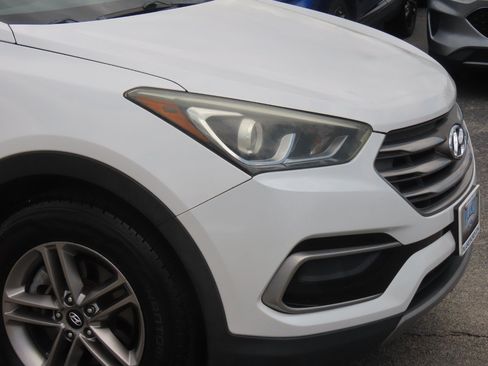 Used 2017 Hyundai Santa Fe Sport FWD image 6
