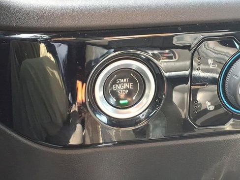 Used 2023 Chevrolet Silverado 1500 RST image 10