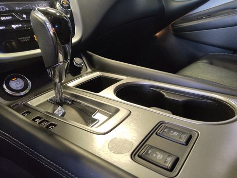 Used 2021 Nissan Murano SL w/ SL Moonroof Package image 26