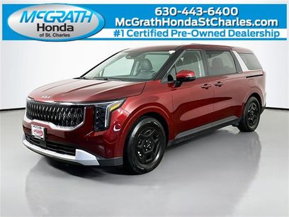 Used 2025 Kia Carnival