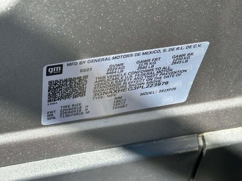 Used 2023 Chevrolet Equinox LS w/ Midnight Edition FWD image 18