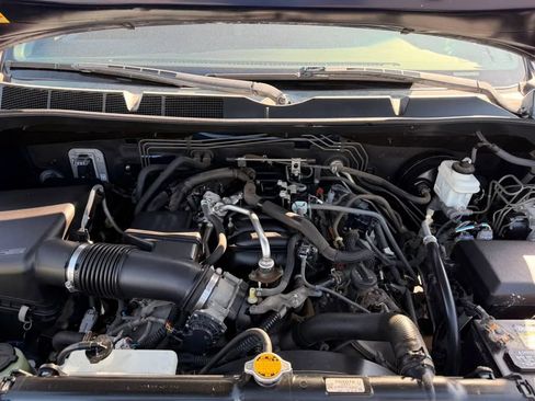 Used 2011 Toyota Tundra 2WD Double Cab w/ Tow Pkg image 33