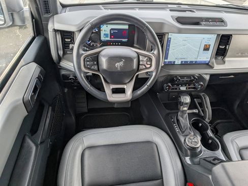 Used 2024 Ford Bronco Big Bend image 4