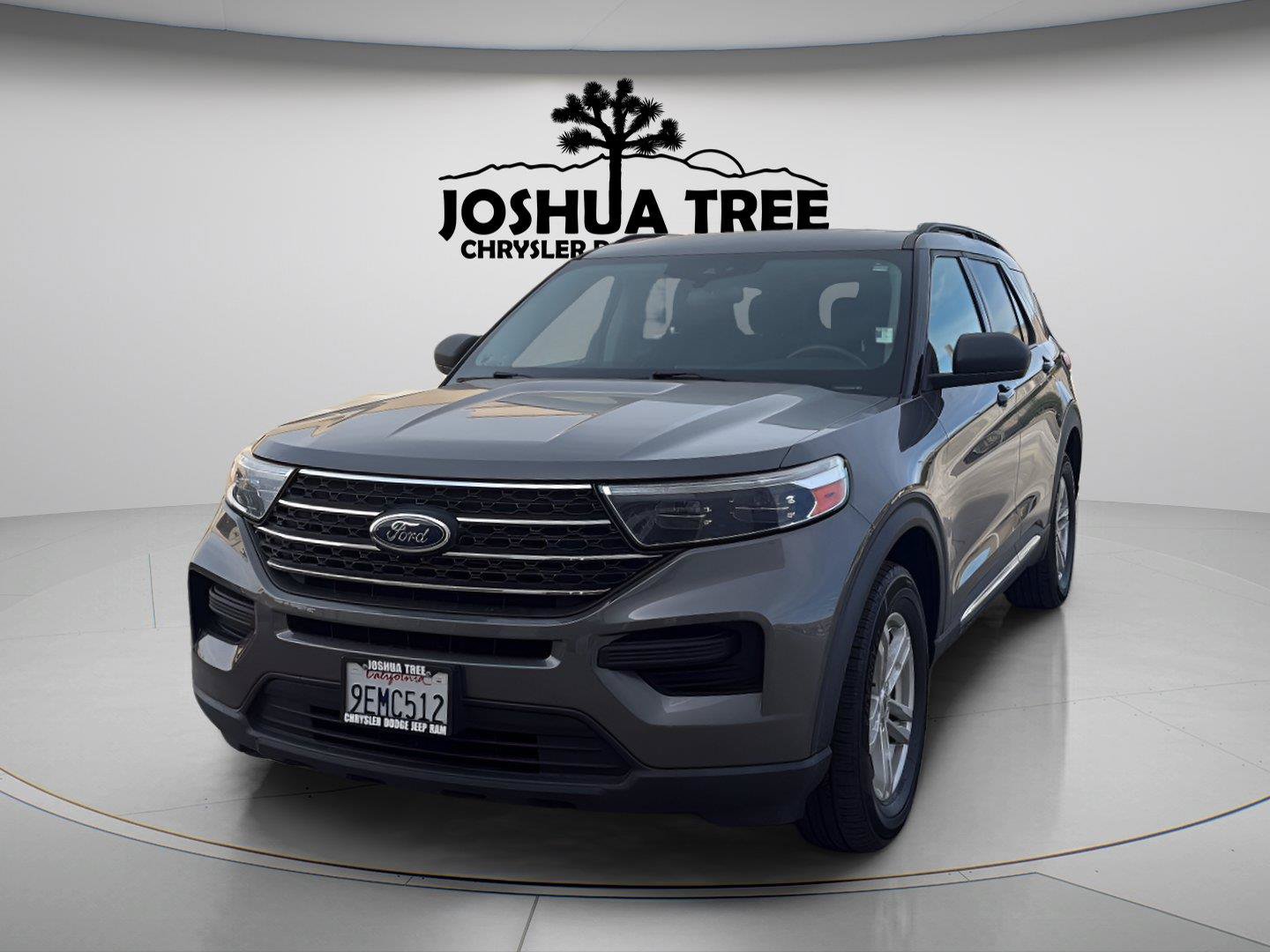 Used 2022 Ford Explorer XLT RWD image 4