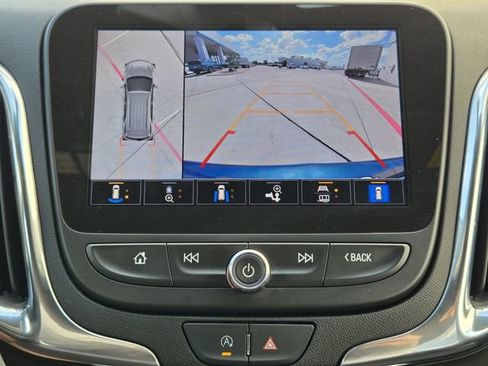 Used 2024 Chevrolet Equinox RS image 19