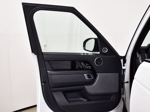 Used 2021 Land Rover Range Rover Westminster Edition image 16