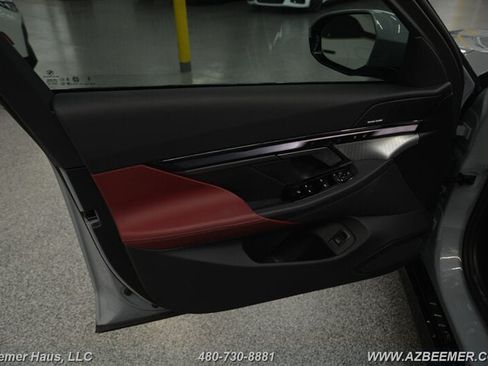 Used 2026 BMW i5 eDrive40 RWD image 34