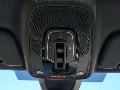 New 2026 Audi Q8 Premium Plus image 7