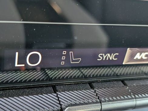 New 2026 GMC Hummer EV SUV image 13