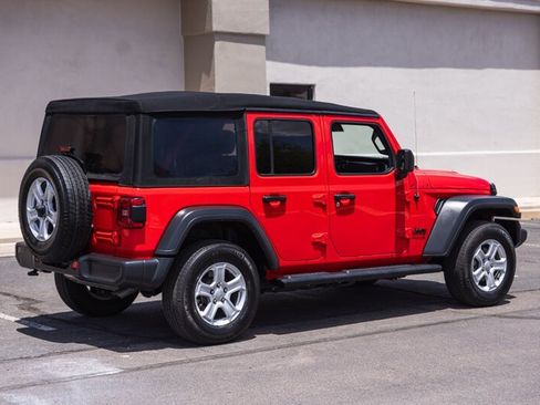 Used 2022 Jeep Wrangler Unlimited Sport image 6