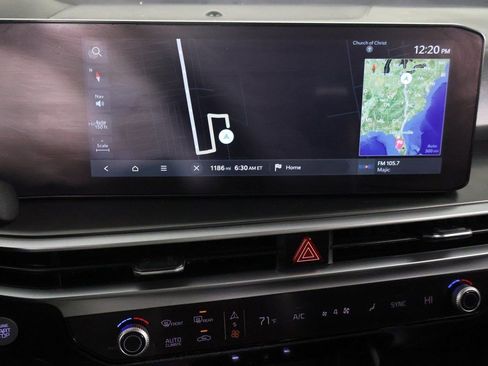 Used 2024 Kia Sorento S image 43