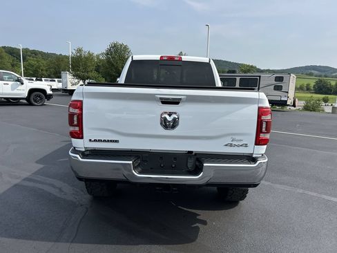 Used 2022 RAM 2500 Laramie AWD/4WD image 6